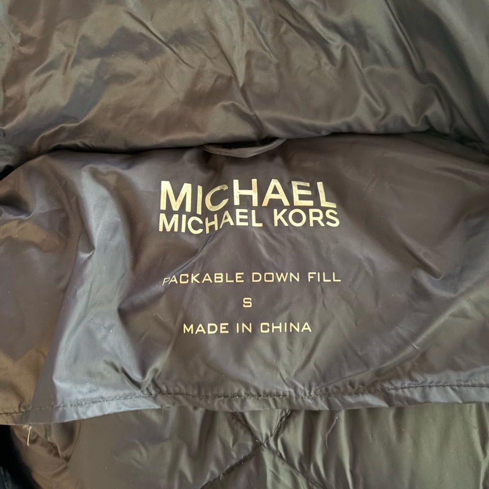 NWOT MICHAEL KORS Women's Diamond Quilted Packable Hooded Puffer Jacket sz S - Picture 5 of 6